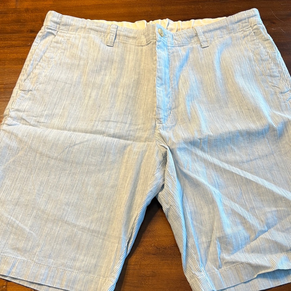 Tommy Bahama linen flat front shorts